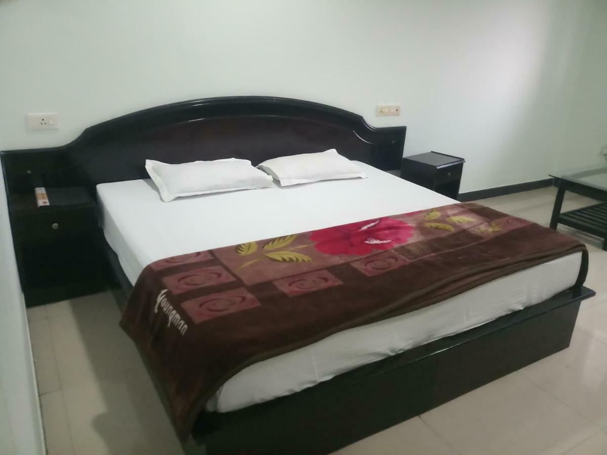 Haldwāni Hotel Vindhwashni מראה חיצוני תמונה