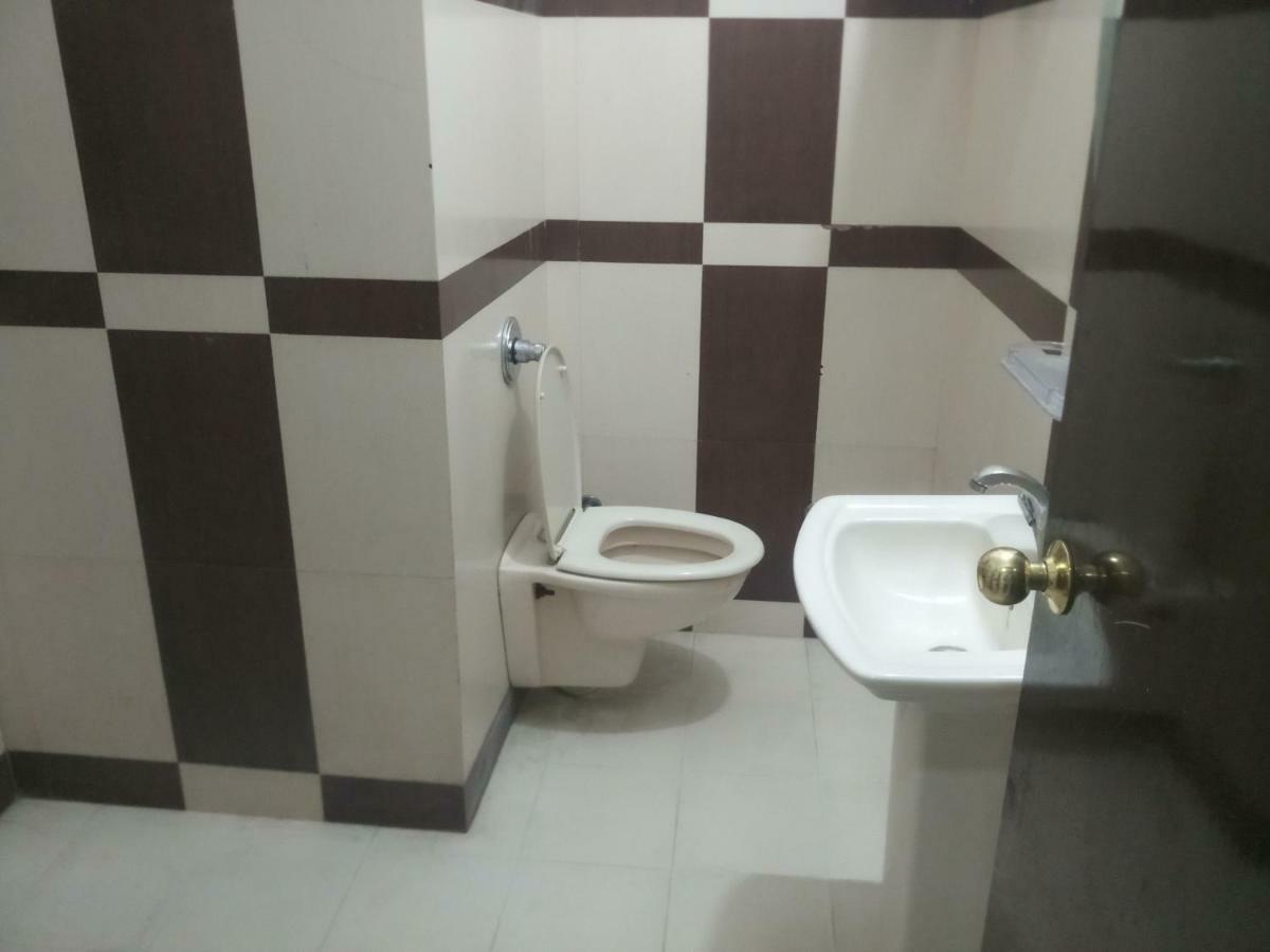 Haldwāni Hotel Vindhwashni מראה חיצוני תמונה