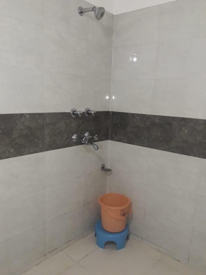 Haldwāni Hotel Vindhwashni מראה חיצוני תמונה