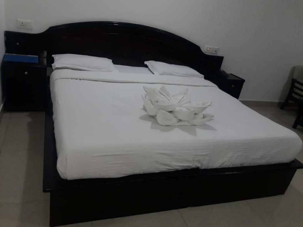 Haldwāni Hotel Vindhwashni מראה חיצוני תמונה